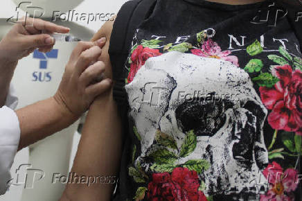 Vacinação de adolescentes contra Covid no Rio de Janeiro