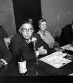 Os filósofos Jean Paul Sartre e Simone